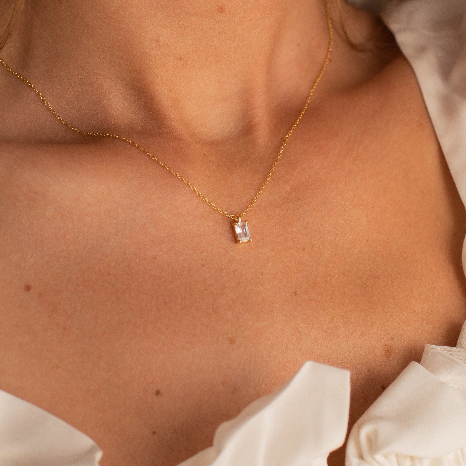 Sage Diamond Necklace 18K Gold